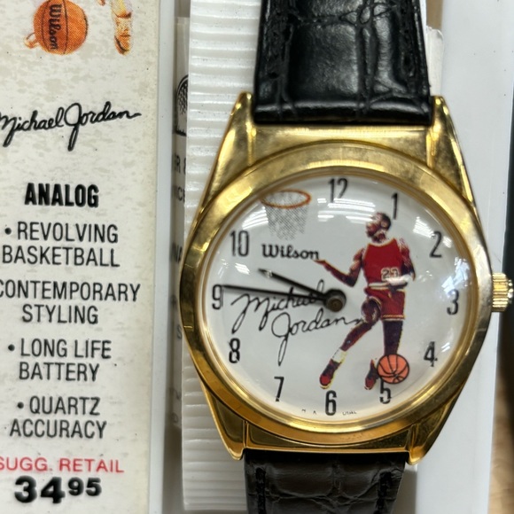 1980s Michael Jordan analog watch with original Wilson case rare version Quartz - Picture 2 of 5